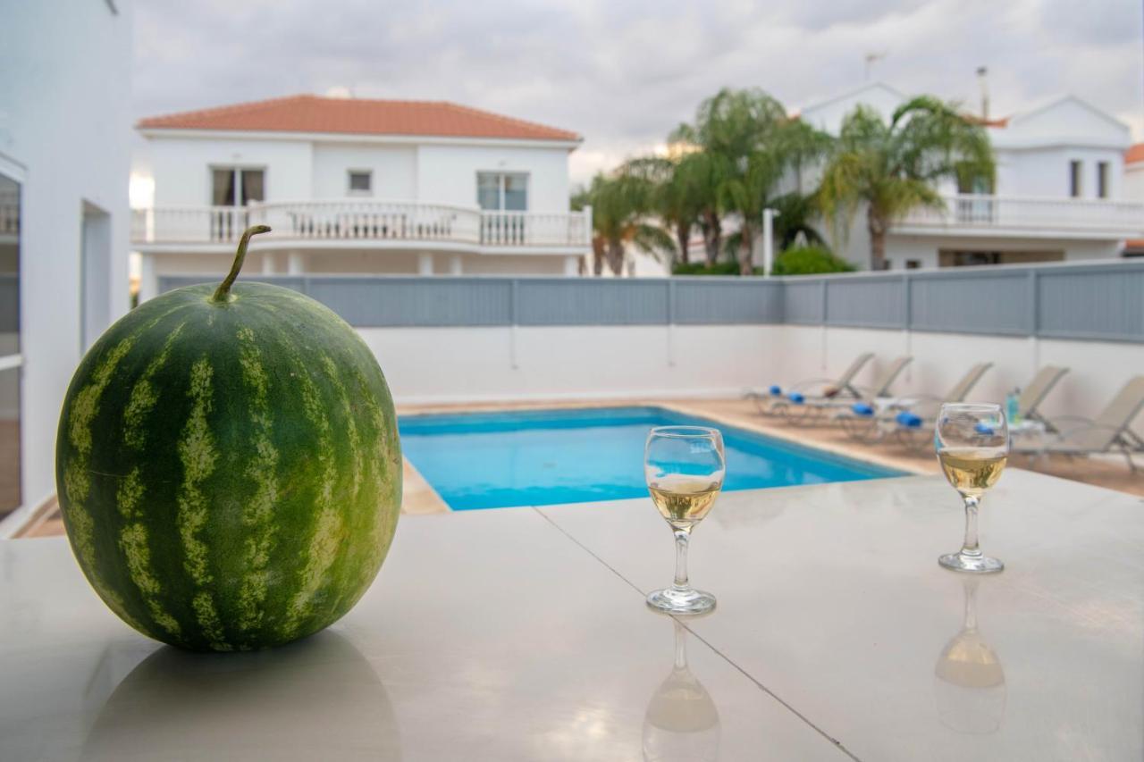 Villa Ruby Nissi Beach Айя Напа Екстериор снимка