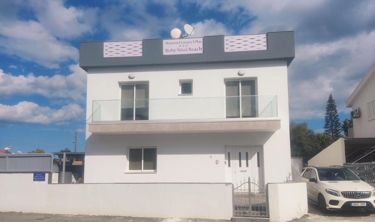 Villa Ruby Nissi Beach Айя Напа Екстериор снимка